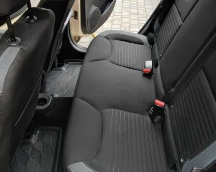 Белый Рено Клио, объемом двигателя 1.5 л и пробегом 140 тыс. км за 9900 $, фото 12 на Automoto.ua