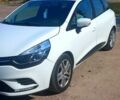 Белый Рено Клио, объемом двигателя 1.5 л и пробегом 254 тыс. км за 8600 $, фото 6 на Automoto.ua