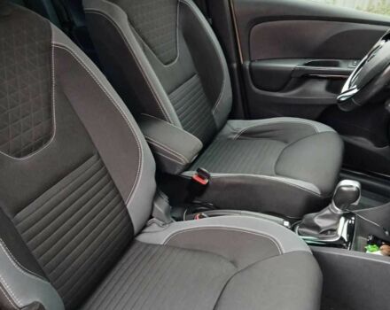 Белый Рено Клио, объемом двигателя 1.5 л и пробегом 140 тыс. км за 9900 $, фото 8 на Automoto.ua