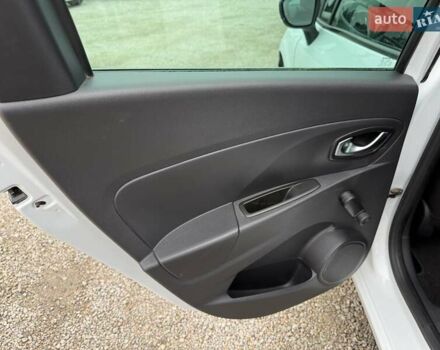 Білий Рено Кліо, об'ємом двигуна 1.46 л та пробігом 142 тис. км за 9500 $, фото 9 на Automoto.ua