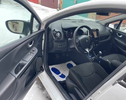 Білий Рено Кліо, об'ємом двигуна 1.5 л та пробігом 126 тис. км за 9450 $, фото 4 на Automoto.ua