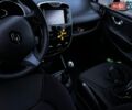 Белый Рено Клио, объемом двигателя 1.5 л и пробегом 265 тыс. км за 7700 $, фото 6 на Automoto.ua