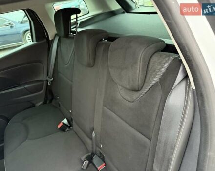 Білий Рено Кліо, об'ємом двигуна 1.46 л та пробігом 142 тис. км за 9500 $, фото 10 на Automoto.ua