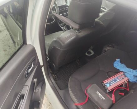 Білий Рено Кліо, об'ємом двигуна 1.5 л та пробігом 185 тис. км за 7950 $, фото 7 на Automoto.ua