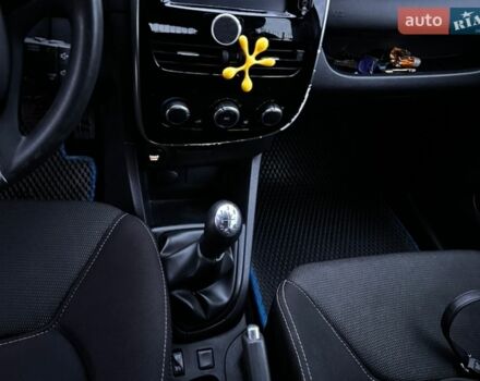 Белый Рено Клио, объемом двигателя 1.5 л и пробегом 265 тыс. км за 7700 $, фото 11 на Automoto.ua