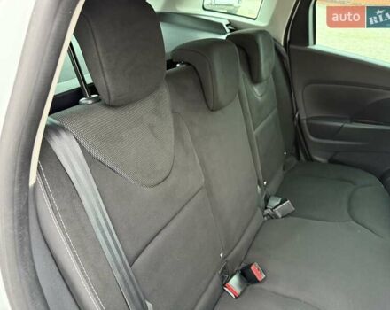 Білий Рено Кліо, об'ємом двигуна 1.46 л та пробігом 142 тис. км за 9500 $, фото 14 на Automoto.ua