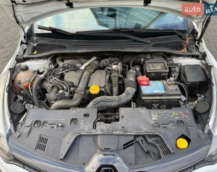 Белый Рено Клио, объемом двигателя 1.46 л и пробегом 232 тыс. км за 9200 $, фото 15 на Automoto.ua