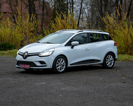 Белый Рено Клио, объемом двигателя 1.5 л и пробегом 192 тыс. км за 9700 $, фото 1 на Automoto.ua