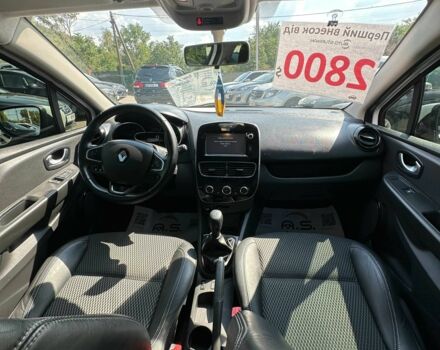 Белый Рено Клио, объемом двигателя 1.5 л и пробегом 197 тыс. км за 8700 $, фото 8 на Automoto.ua