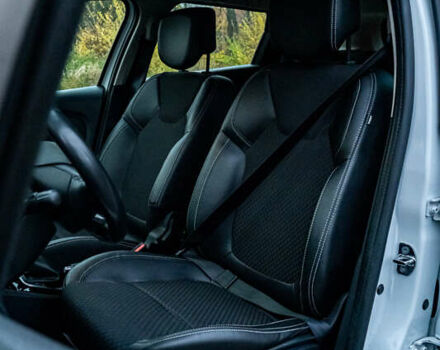 Белый Рено Клио, объемом двигателя 1.5 л и пробегом 192 тыс. км за 9700 $, фото 24 на Automoto.ua