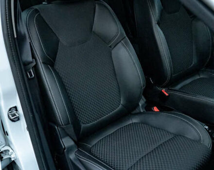 Белый Рено Клио, объемом двигателя 1.5 л и пробегом 192 тыс. км за 9700 $, фото 26 на Automoto.ua