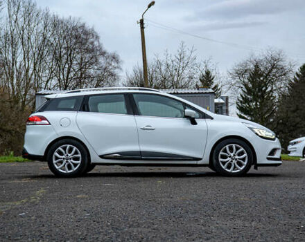 Белый Рено Клио, объемом двигателя 1.5 л и пробегом 192 тыс. км за 9700 $, фото 17 на Automoto.ua