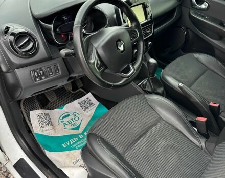 Белый Рено Клио, объемом двигателя 1.5 л и пробегом 197 тыс. км за 8700 $, фото 14 на Automoto.ua