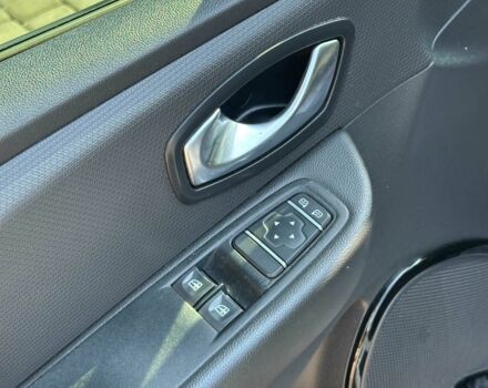 Белый Рено Клио, объемом двигателя 1.5 л и пробегом 197 тыс. км за 8700 $, фото 13 на Automoto.ua