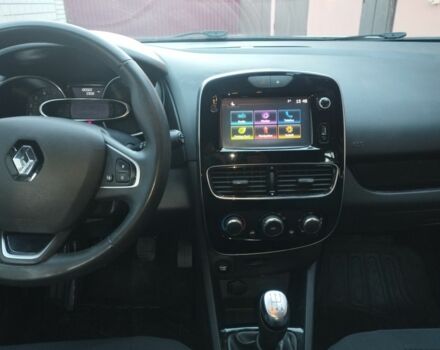 Белый Рено Клио, объемом двигателя 0 л и пробегом 189 тыс. км за 8950 $, фото 12 на Automoto.ua