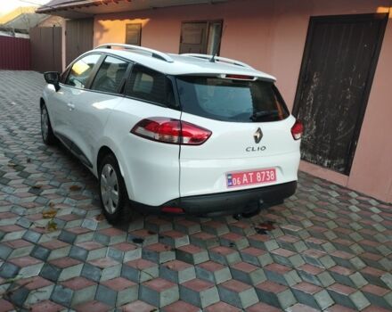 Белый Рено Клио, объемом двигателя 0 л и пробегом 189 тыс. км за 8950 $, фото 9 на Automoto.ua