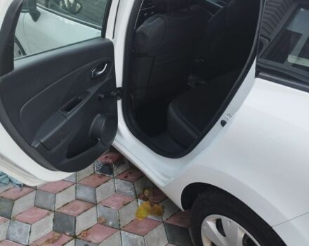 Белый Рено Клио, объемом двигателя 0 л и пробегом 189 тыс. км за 8950 $, фото 14 на Automoto.ua
