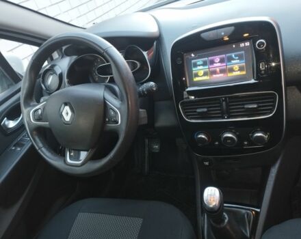 Белый Рено Клио, объемом двигателя 0 л и пробегом 189 тыс. км за 8950 $, фото 3 на Automoto.ua