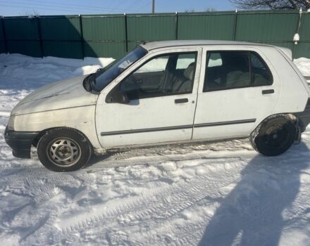 Белый Рено Клио, объемом двигателя 1.9 л и пробегом 111 тыс. км за 875 $, фото 1 на Automoto.ua