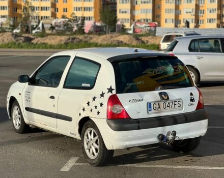 Білий Рено Кліо, об'ємом двигуна 0 л та пробігом 200 тис. км за 1000 $, фото 1 на Automoto.ua