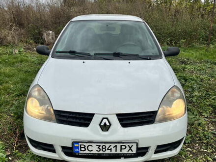 Рено Кліо 2007 у Тернополі на Automoto.ua Білий Рено Кліо, об'ємом двигуна 1.15 л та пробігом 213 тис. км за 2600 $, фото 1 на Automoto.ua