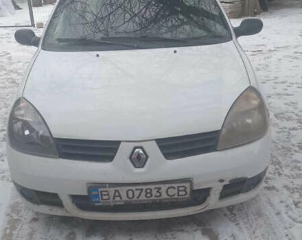 Белый Рено Клио, объемом двигателя 1.4 л и пробегом 350 тыс. км за 3300 $, фото 1 на Automoto.ua