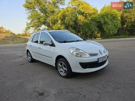 Рено Кліо 2008 у Кропивницькому (Кіровограді) на Automoto.ua Білий Рено Кліо, об'ємом двигуна 1.46 л та пробігом 195 тис. км за 5500 $, фото 1 на Automoto.ua