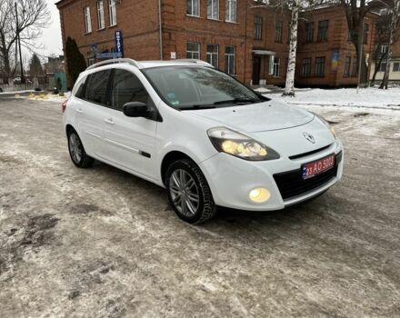 Білий Рено Кліо, об'ємом двигуна 1.2 л та пробігом 177 тис. км за 5450 $, фото 1 на Automoto.ua