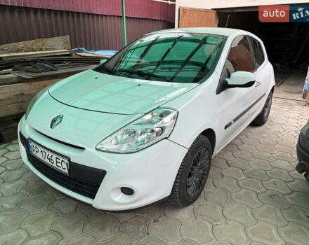 Білий Рено Кліо, об'ємом двигуна 1.46 л та пробігом 260 тис. км за 5500 $, фото 1 на Automoto.ua