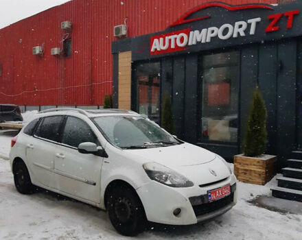 Белый Рено Клио, объемом двигателя 1.15 л и пробегом 253 тыс. км за 5250 $, фото 1 на Automoto.ua