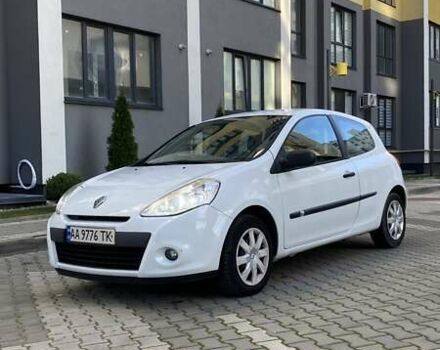 Білий Рено Кліо, об'ємом двигуна 1.5 л та пробігом 212 тис. км за 4999 $, фото 1 на Automoto.ua