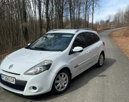 Білий Рено Кліо, об'ємом двигуна 1.5 л та пробігом 274 тис. км за 6700 $, фото 1 на Automoto.ua