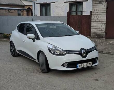 Белый Рено Клио, объемом двигателя 1.5 л и пробегом 345 тыс. км за 7100 $, фото 1 на Automoto.ua