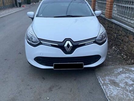 Білий Рено Кліо, об'ємом двигуна 1.46 л та пробігом 330 тис. км за 7500 $, фото 1 на Automoto.ua