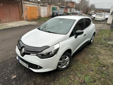 Белый Рено Клио, объемом двигателя 1.5 л и пробегом 290 тыс. км за 6500 $, фото 1 на Automoto.ua