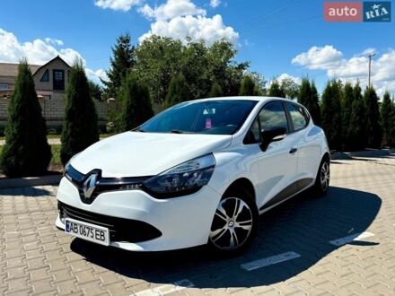 Білий Рено Кліо, об'ємом двигуна 1.5 л та пробігом 221 тис. км за 6800 $, фото 1 на Automoto.ua