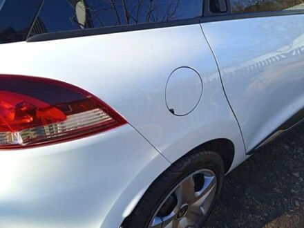 Білий Рено Кліо, об'ємом двигуна 0 л та пробігом 230 тис. км за 6800 $, фото 1 на Automoto.ua