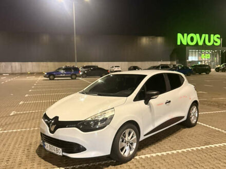 Белый Рено Клио, объемом двигателя 1.5 л и пробегом 135 тыс. км за 7700 $, фото 1 на Automoto.ua