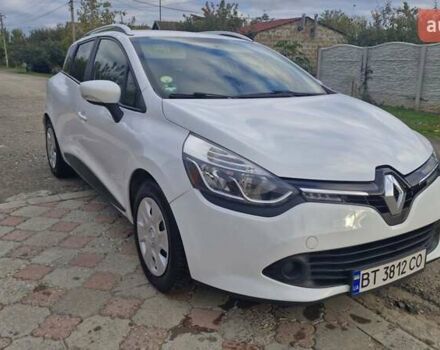 Рено Клио 2015 в Херсоне на Automoto.ua Белый Рено Клио, объемом двигателя 1.46 л и пробегом 280 тыс. км за 7500 $, фото 1 на Automoto.ua