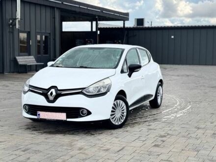 Белый Рено Клио, объемом двигателя 1.5 л и пробегом 127 тыс. км за 6850 $, фото 1 на Automoto.ua