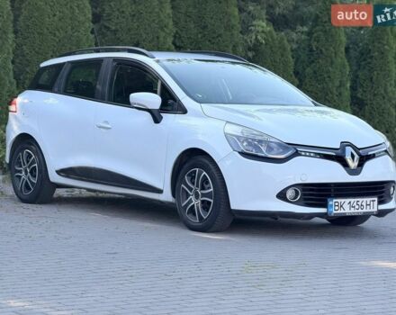 Белый Рено Клио, объемом двигателя 1.5 л и пробегом 220 тыс. км за 7300 $, фото 1 на Automoto.ua