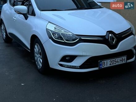 Білий Рено Кліо, об'ємом двигуна 1.5 л та пробігом 200 тис. км за 8500 $, фото 1 на Automoto.ua
