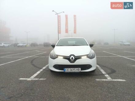 Белый Рено Клио, объемом двигателя 1.46 л и пробегом 267 тыс. км за 6100 $, фото 1 на Automoto.ua