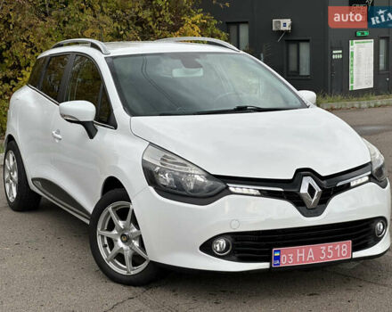 Рено Кліо 2016 у Києві на Automoto.ua Білий Рено Кліо, об'ємом двигуна 1.5 л та пробігом 190 тис. км за 10000 $, фото 1 на Automoto.ua