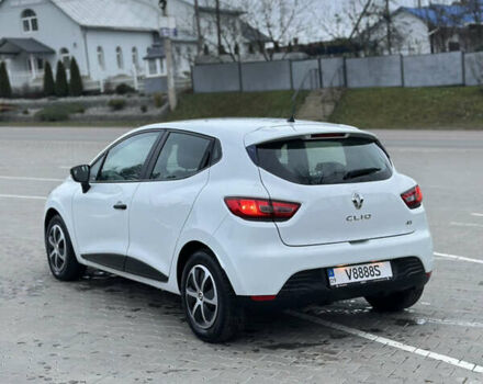 Белый Рено Клио, объемом двигателя 1.5 л и пробегом 186 тыс. км за 7400 $, фото 1 на Automoto.ua