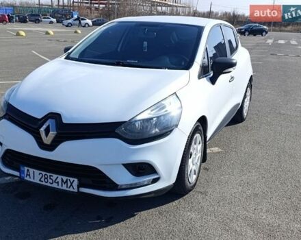 Белый Рено Клио, объемом двигателя 1.46 л и пробегом 359 тыс. км за 6000 $, фото 1 на Automoto.ua