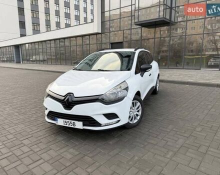 Белый Рено Клио, объемом двигателя 1.46 л и пробегом 232 тыс. км за 9200 $, фото 1 на Automoto.ua