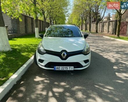 Белый Рено Клио, объемом двигателя 1.5 л и пробегом 198 тыс. км за 8799 $, фото 1 на Automoto.ua