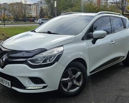 Белый Рено Клио, объемом двигателя 1.5 л и пробегом 184 тыс. км за 8800 $, фото 1 на Automoto.ua