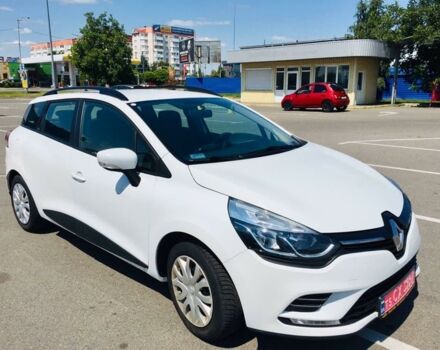 Білий Рено Кліо, об'ємом двигуна 1.2 л та пробігом 127 тис. км за 9400 $, фото 1 на Automoto.ua